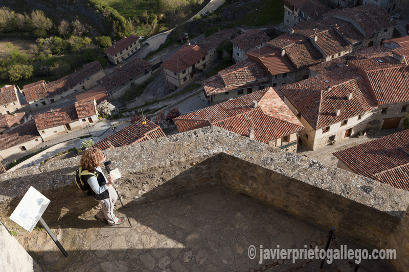Frías desde la torre del homenaje del castillo. Valle de Tobalina. Burgos. Castilla y León. España © Javier Prieto Gallego