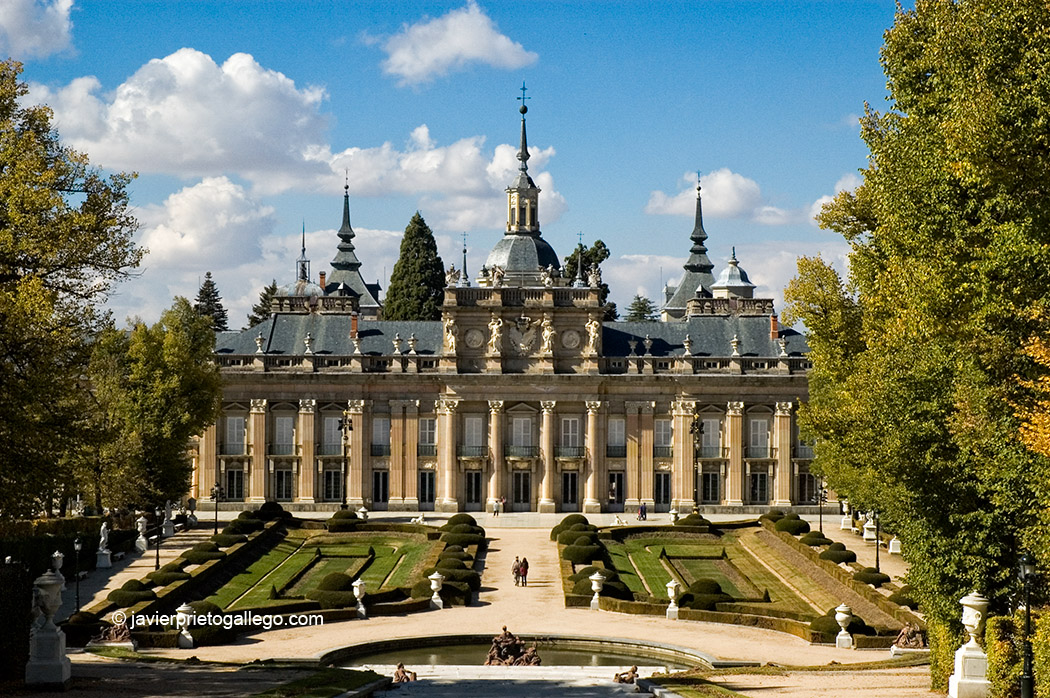 Fachada meridional del Palacio Real de La Granja de San Ildefonso. Segovia. España. © Javier Prieto Gallego;