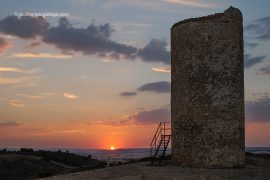 Atalaya defensiva musulmana de Quintanilla de los Barrios. Cerca de San Esteban de Gormaz. Camino del Cid. Soria. España © Javier Prieto Gallego;