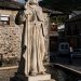 Estatua de Santiago Peregrino en la calle Real de Molinaseca. Camino de Santiago. Molinaseca. León. Castilla y León. España. © Javier Prieto Gallego